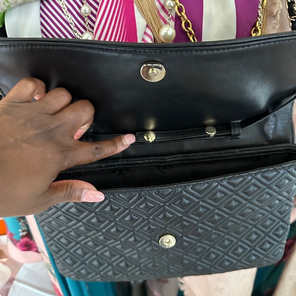 Tory Burch Handbags - Soft Calfskin Tory Burch Fleming Small Convertible Shoulder Bag